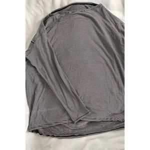 Lulu lemon size 8 womens navy striped top